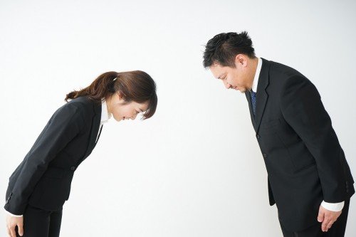 Respecting Social Etiquette: Navigating Cultural Norms in Japan